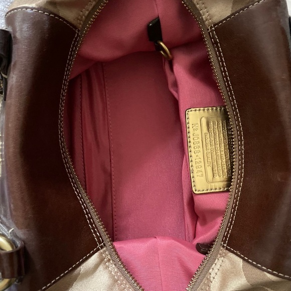 Coach Madison Gold Signature Handbag H0868-12947 - Picture 2 of 11